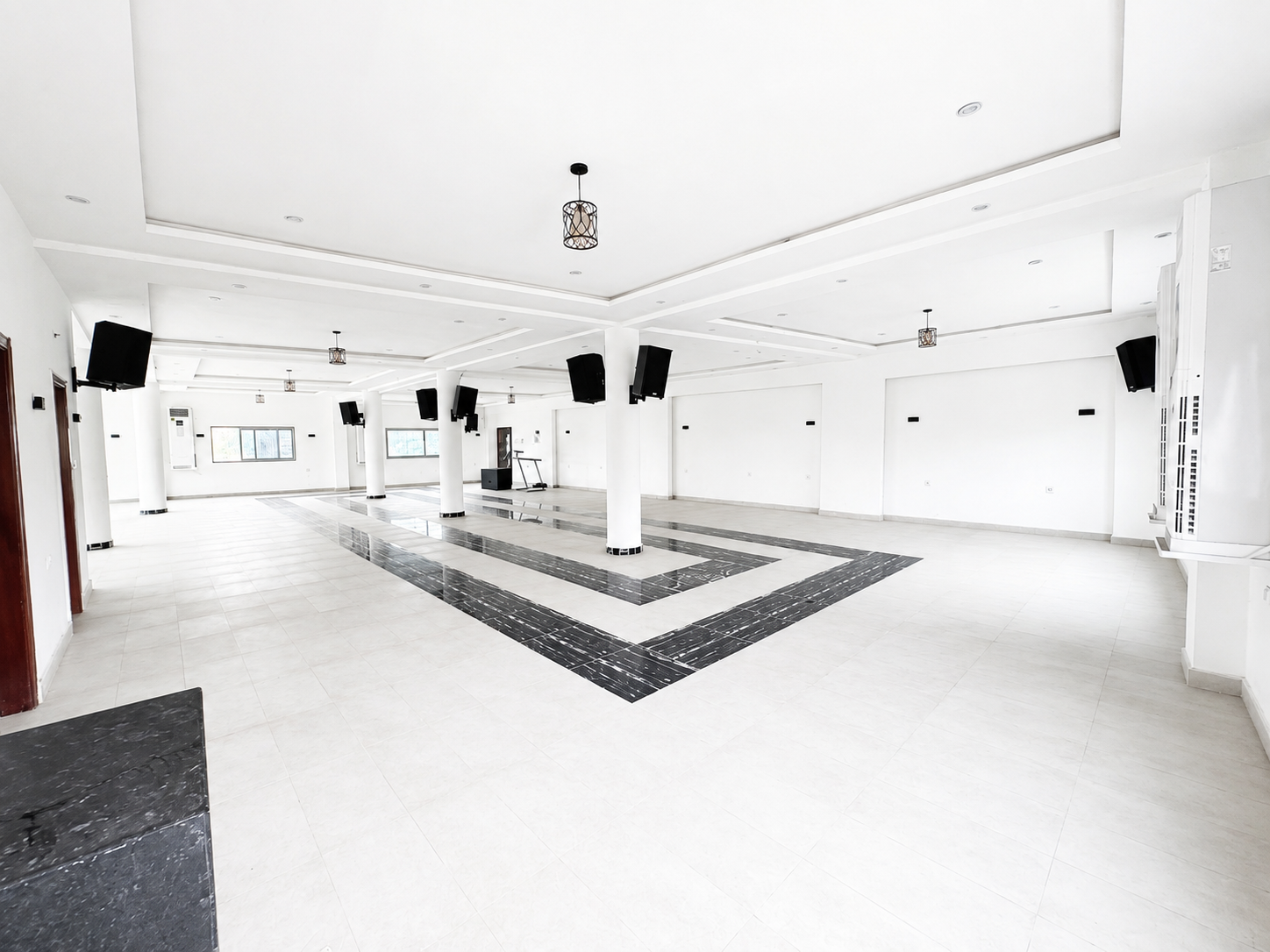 Weddings & Gala parties